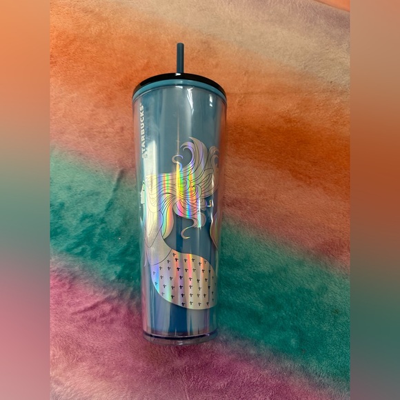💙LAST🧜‍♀️Starbucks 2021 Winter Holiday Color Changing Mermaid Holographic Cup - Picture 3 of 7